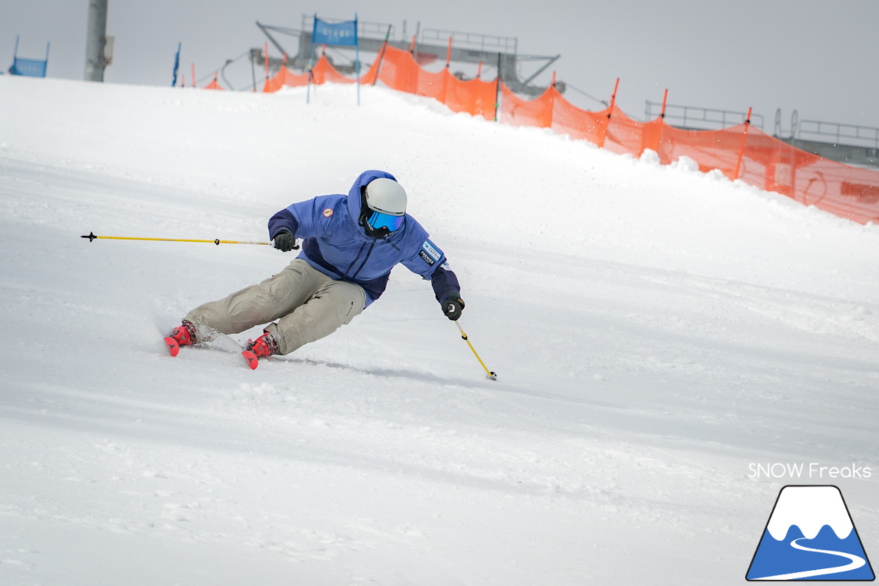 なんと約10年ぶりの「技術選」撮影?! PREMIER SKI ACADEMY presents 『2026プレミアカップ・スキー技術選』レポート！｜朝里川温泉スキー場
